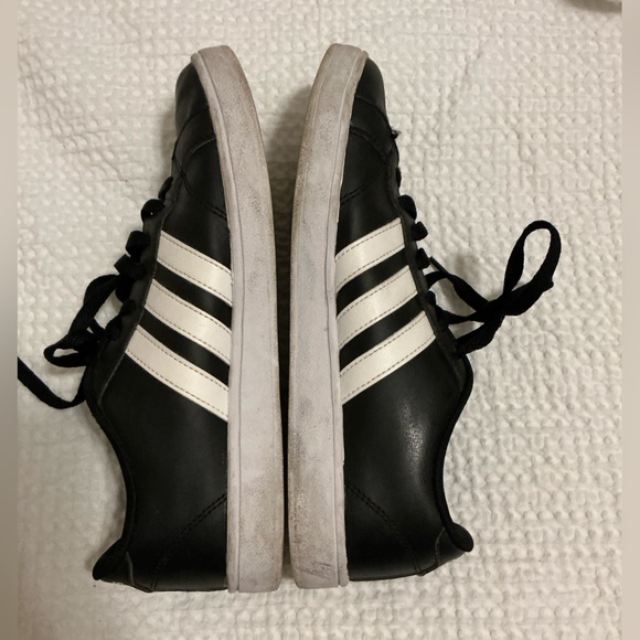 Adidas Classic Black with White Stripes Shoes - Picture 4 of 7